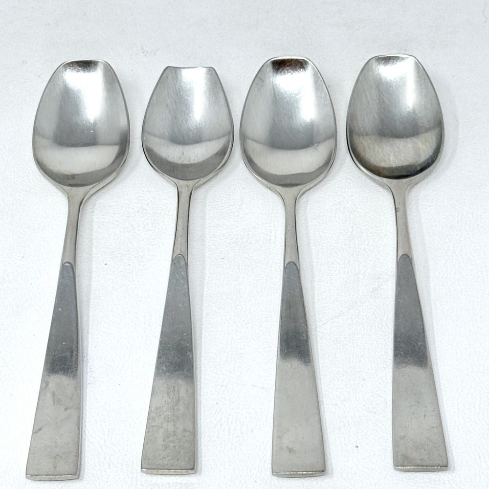 Towle Candid Set of 4 Teaspoon 6 1/4" Spoons Flat End Japan Supreme Satin